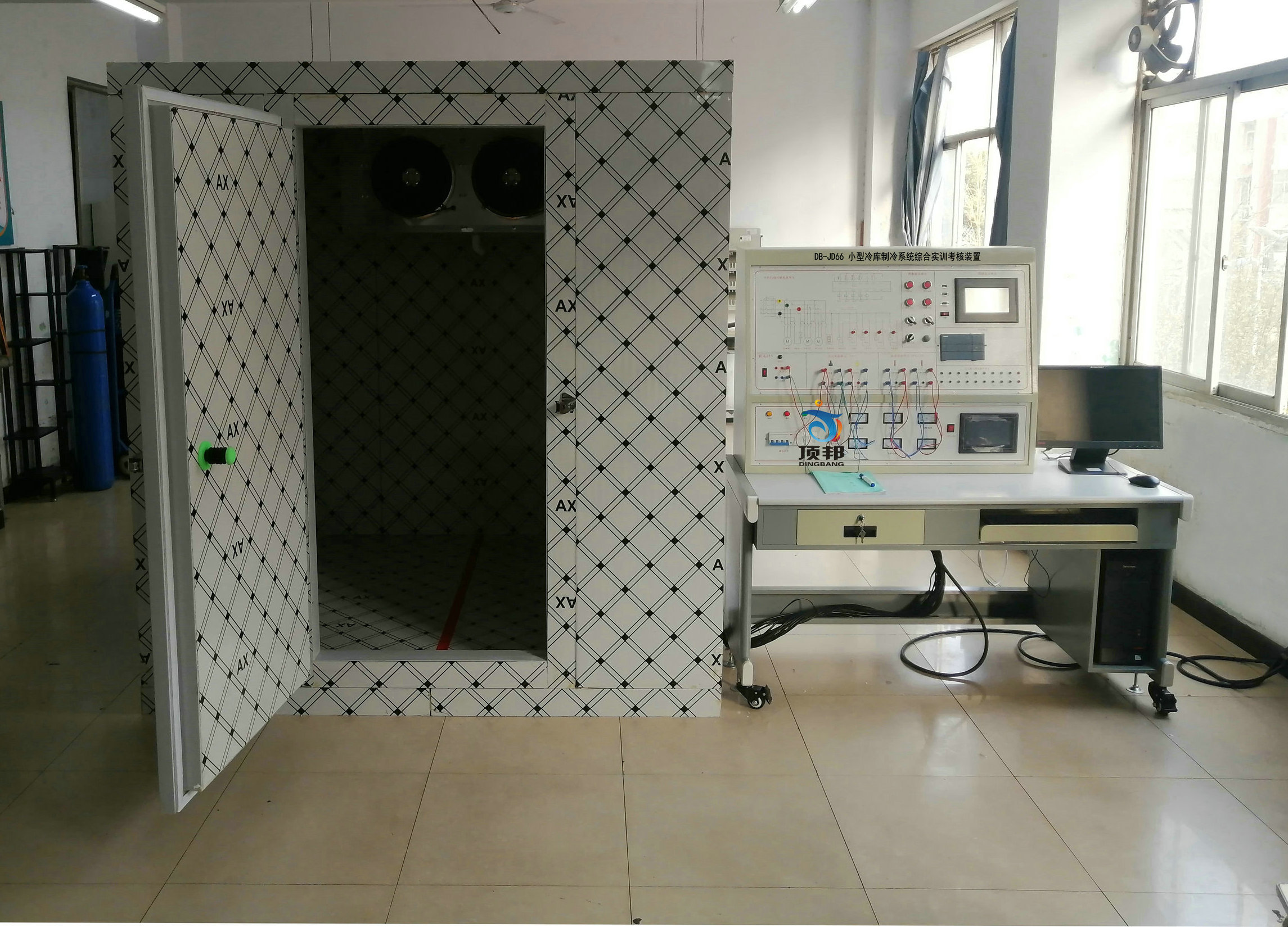 С���������ϵ�y(t��ng)�C�ό�Ӗ(x��n)�����b��