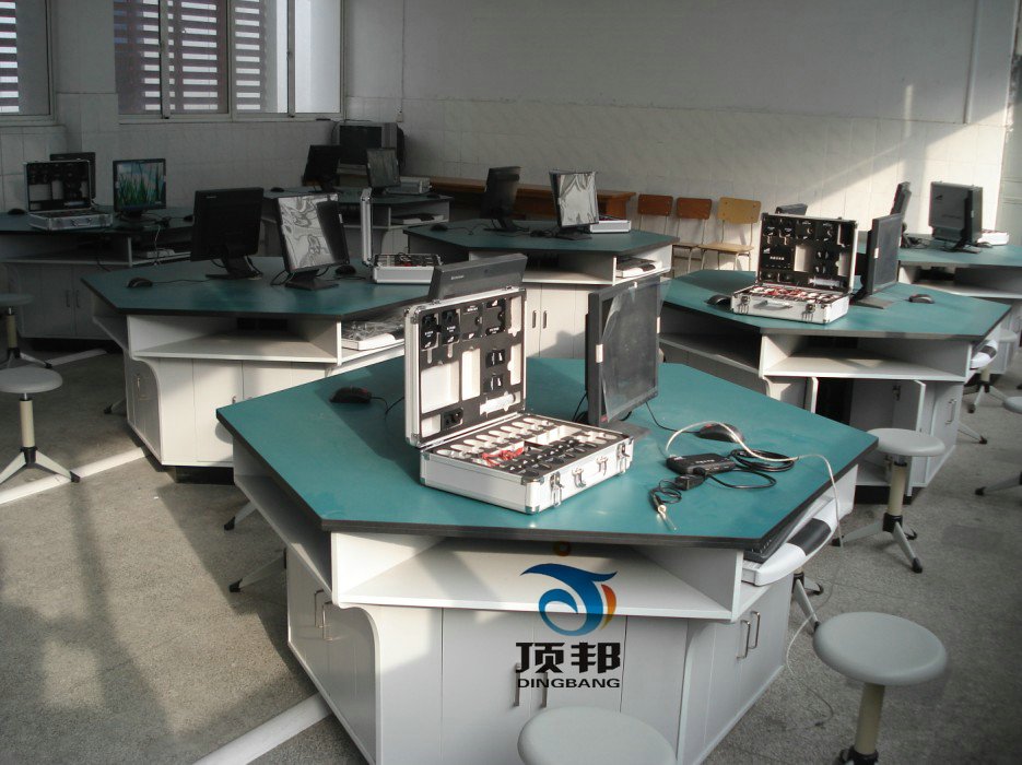 物理數(shù)字化探究實驗室