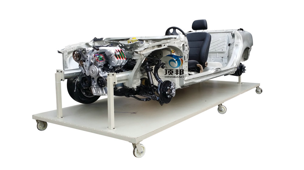 汽車整車構(gòu)造與傳動(dòng)實(shí)訓(xùn)臺(tái)