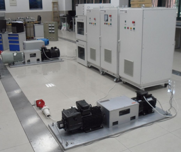 雙饋風(fēng)力發(fā)電實(shí)驗(yàn)系統(tǒng)