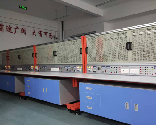 電拖與照明實(shí)訓(xùn)平臺