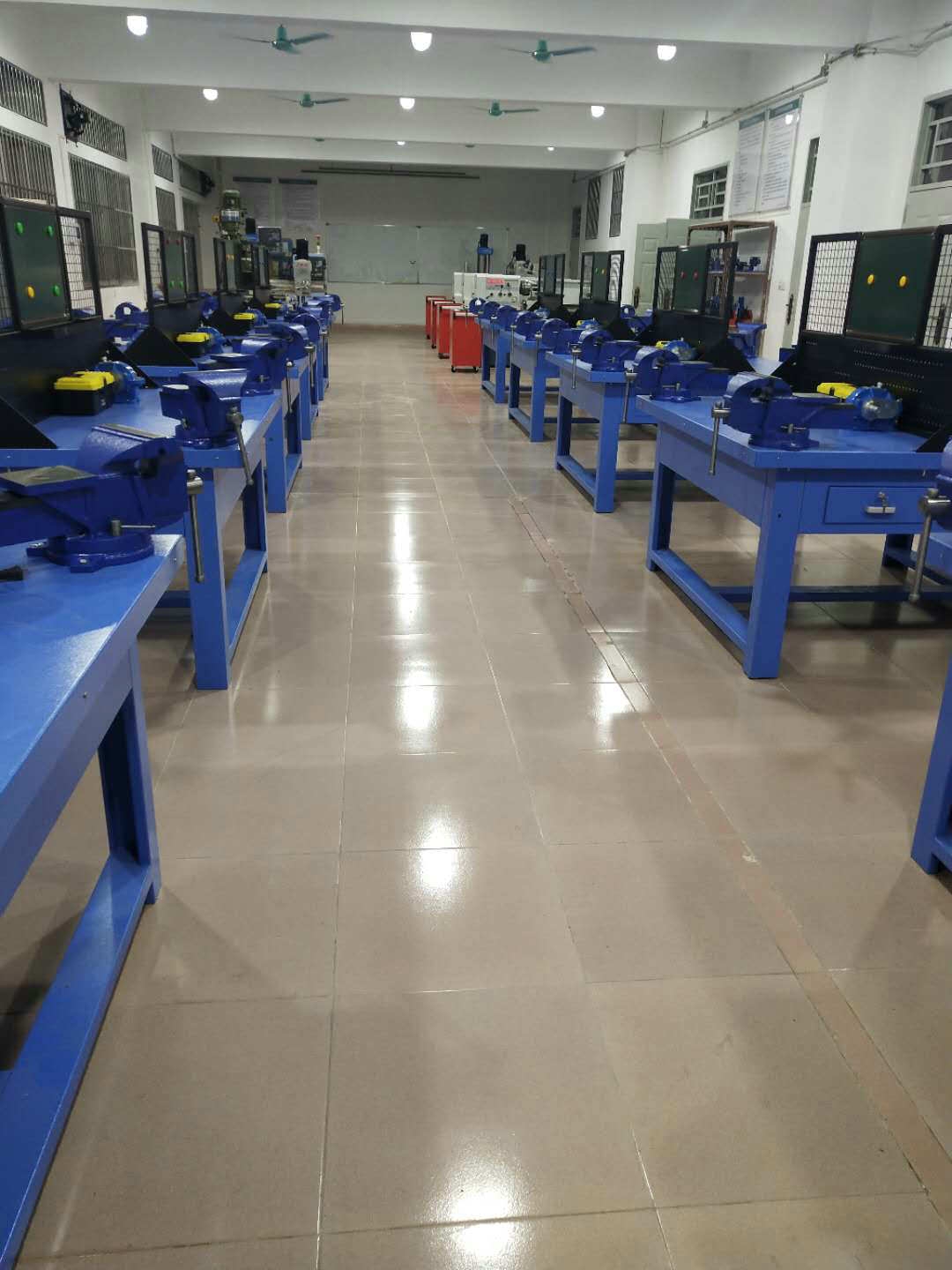 �Q�������_(t��i)