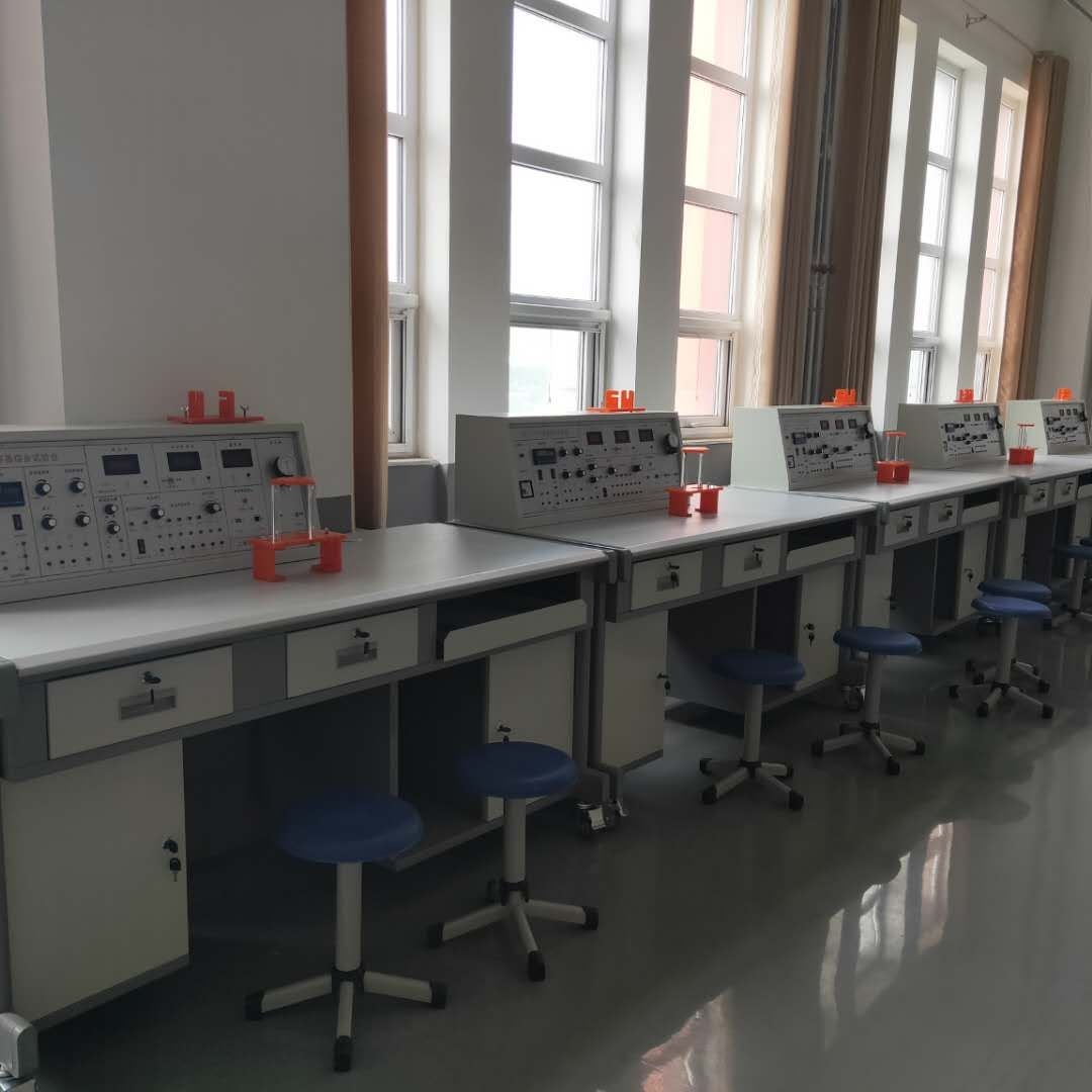 檢測與轉(zhuǎn)換技術(shù)實訓(xùn)裝置