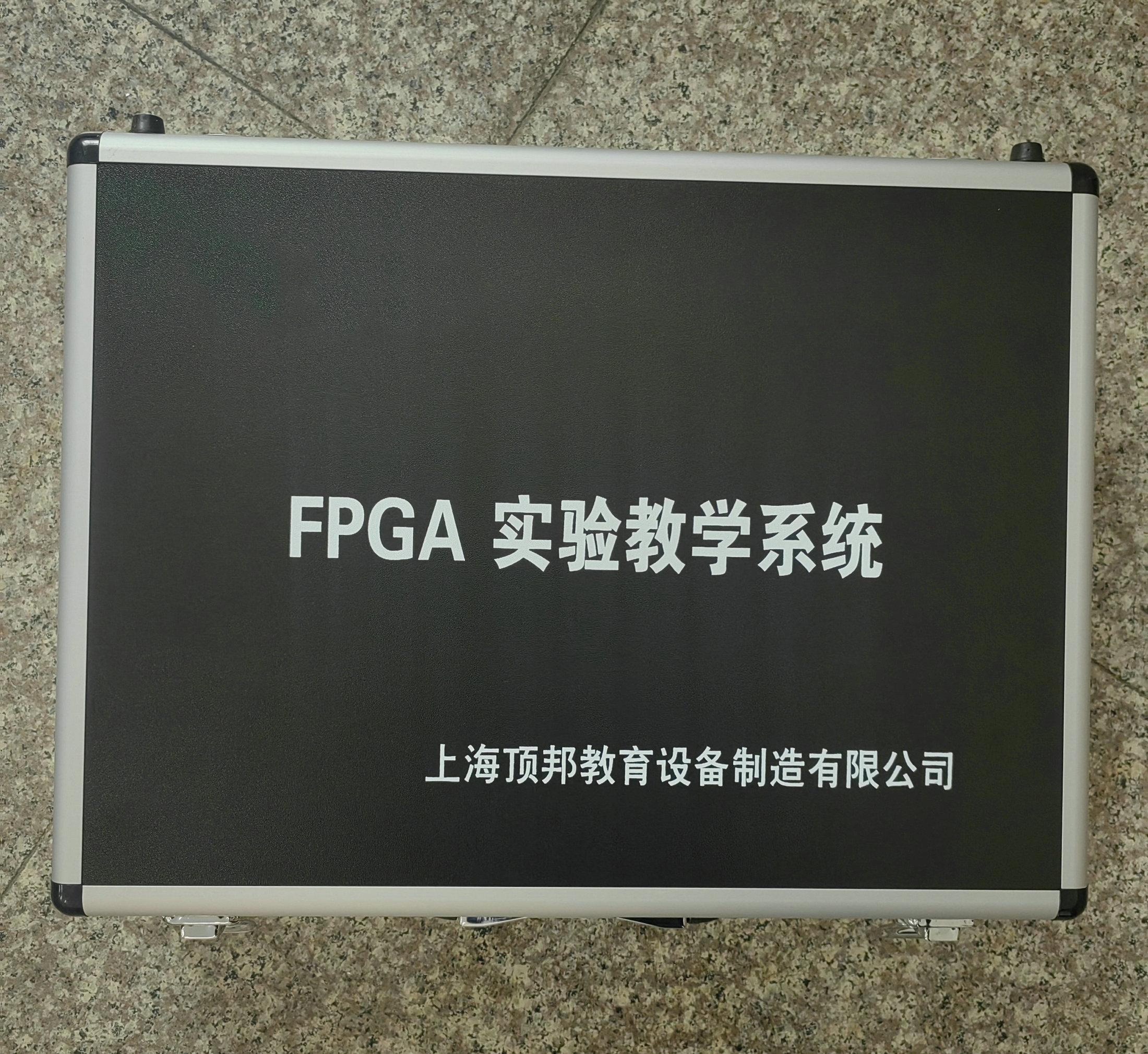 FPGA���̌W(xu��)ϵ�y(t��ng)