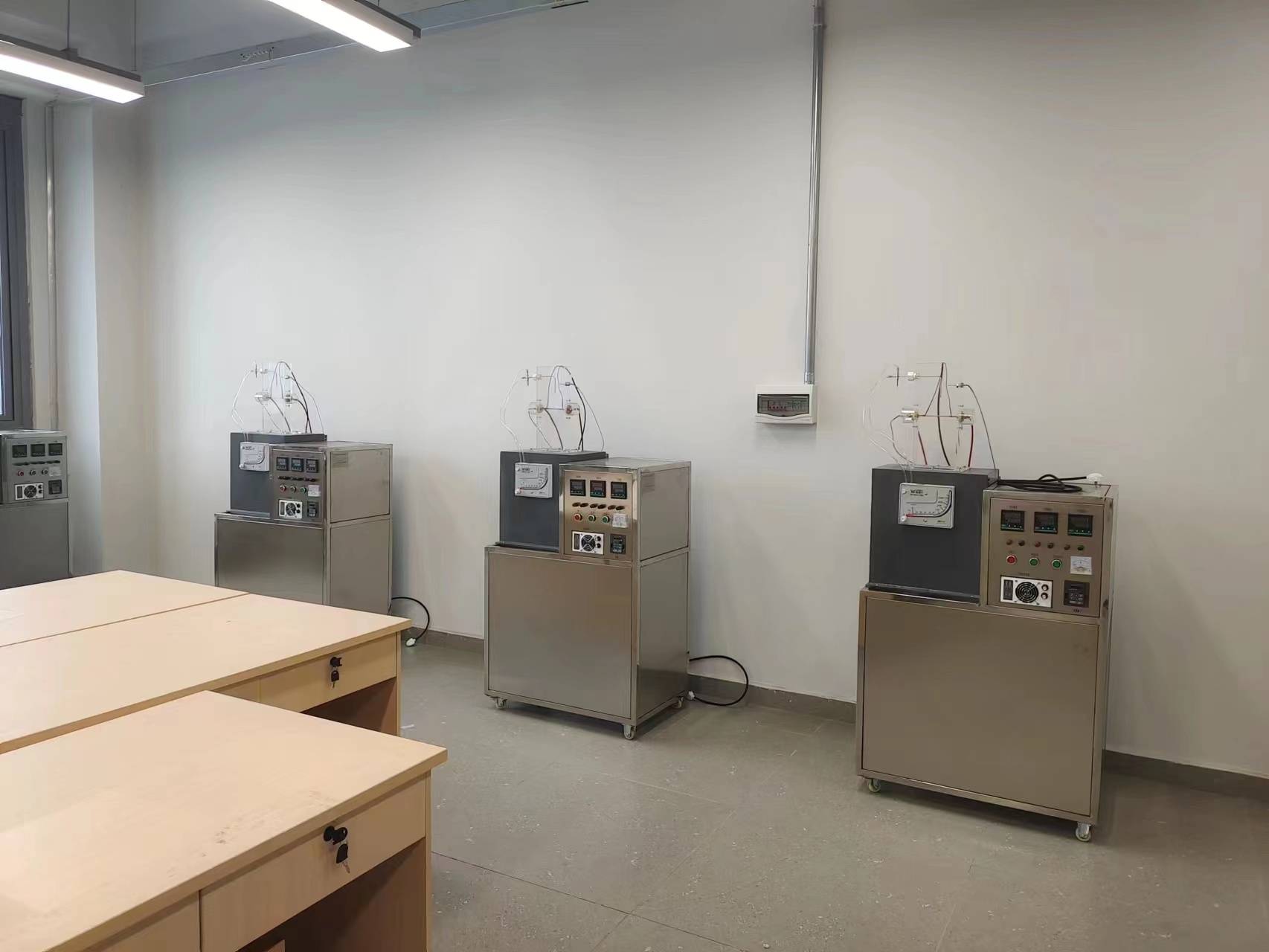 空氣橫掠單管強(qiáng)迫對流的換熱實驗臺