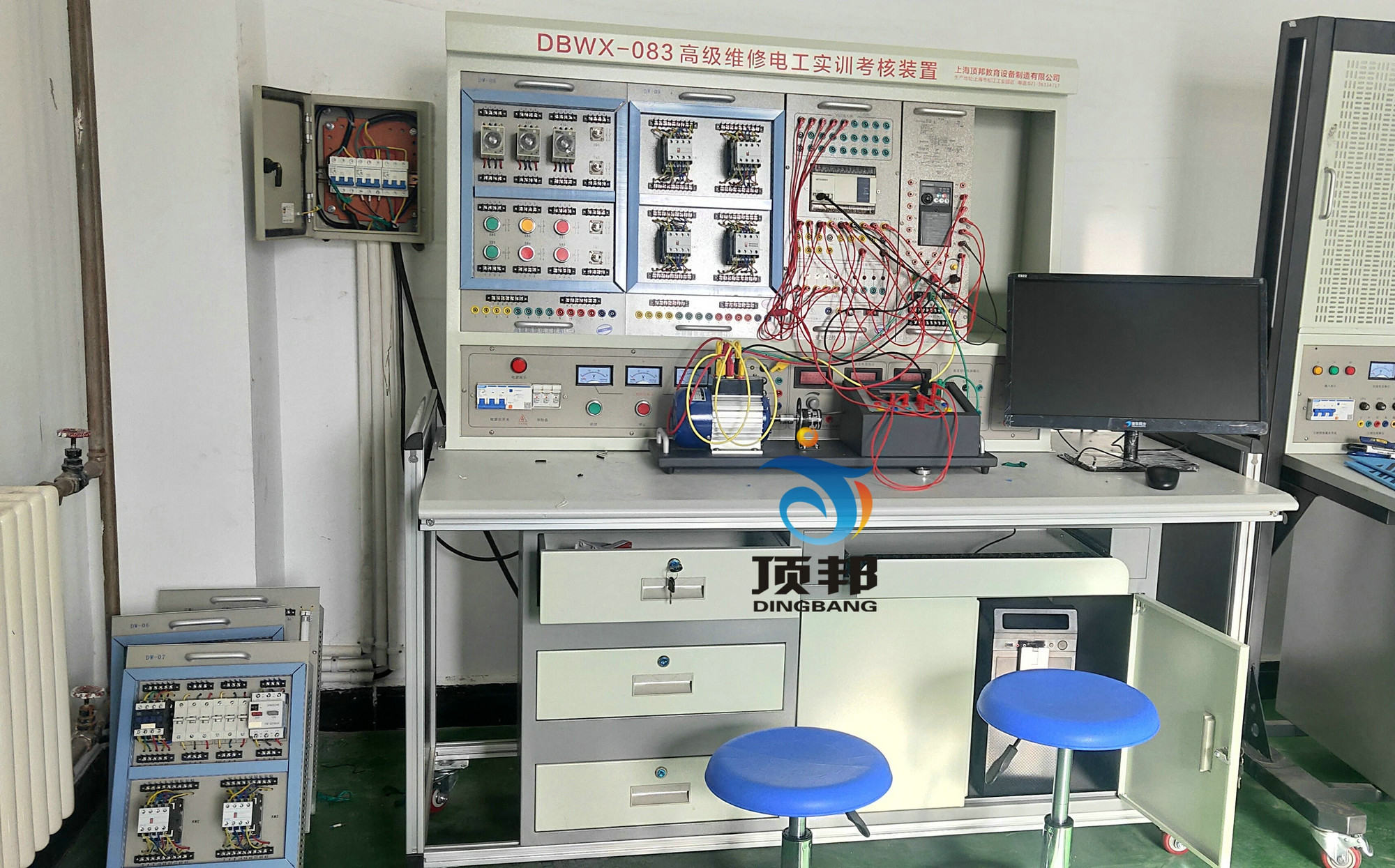 高級維修電工實訓考核裝置