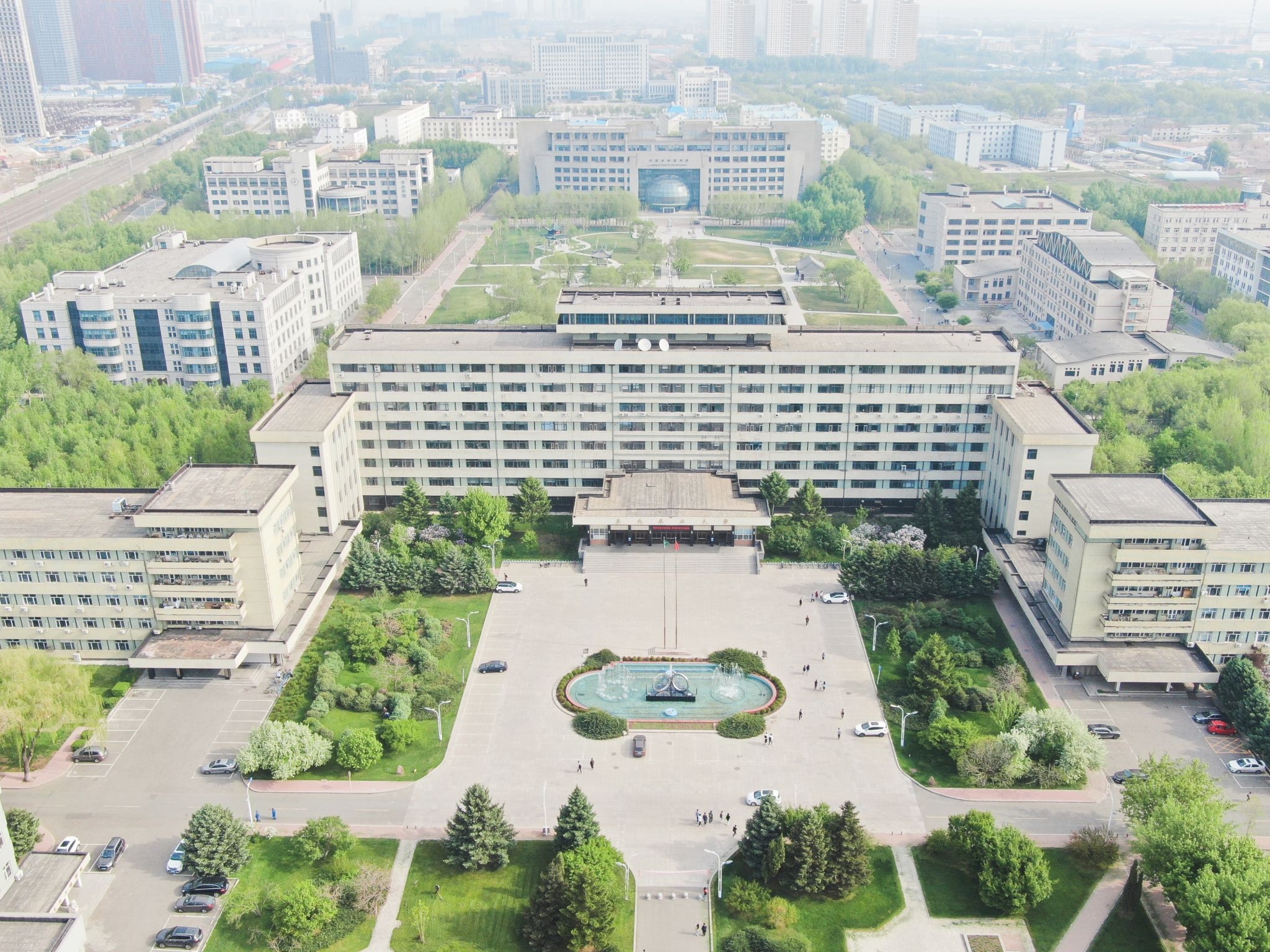 �|���r�I(y��)��W