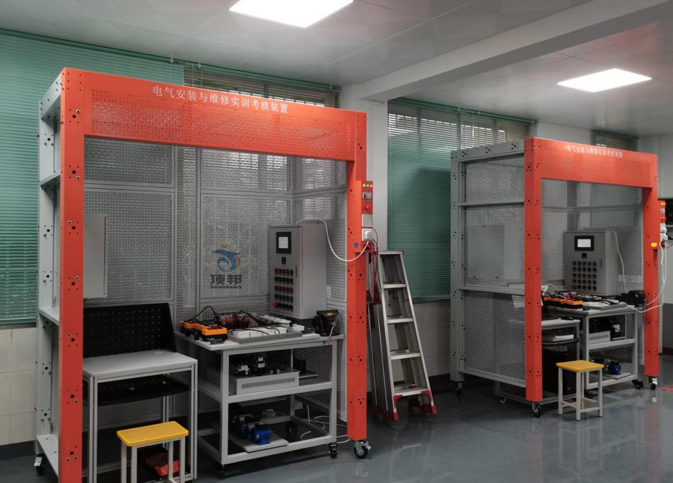 電氣安裝調(diào)試與維修實訓(xùn)考核裝置