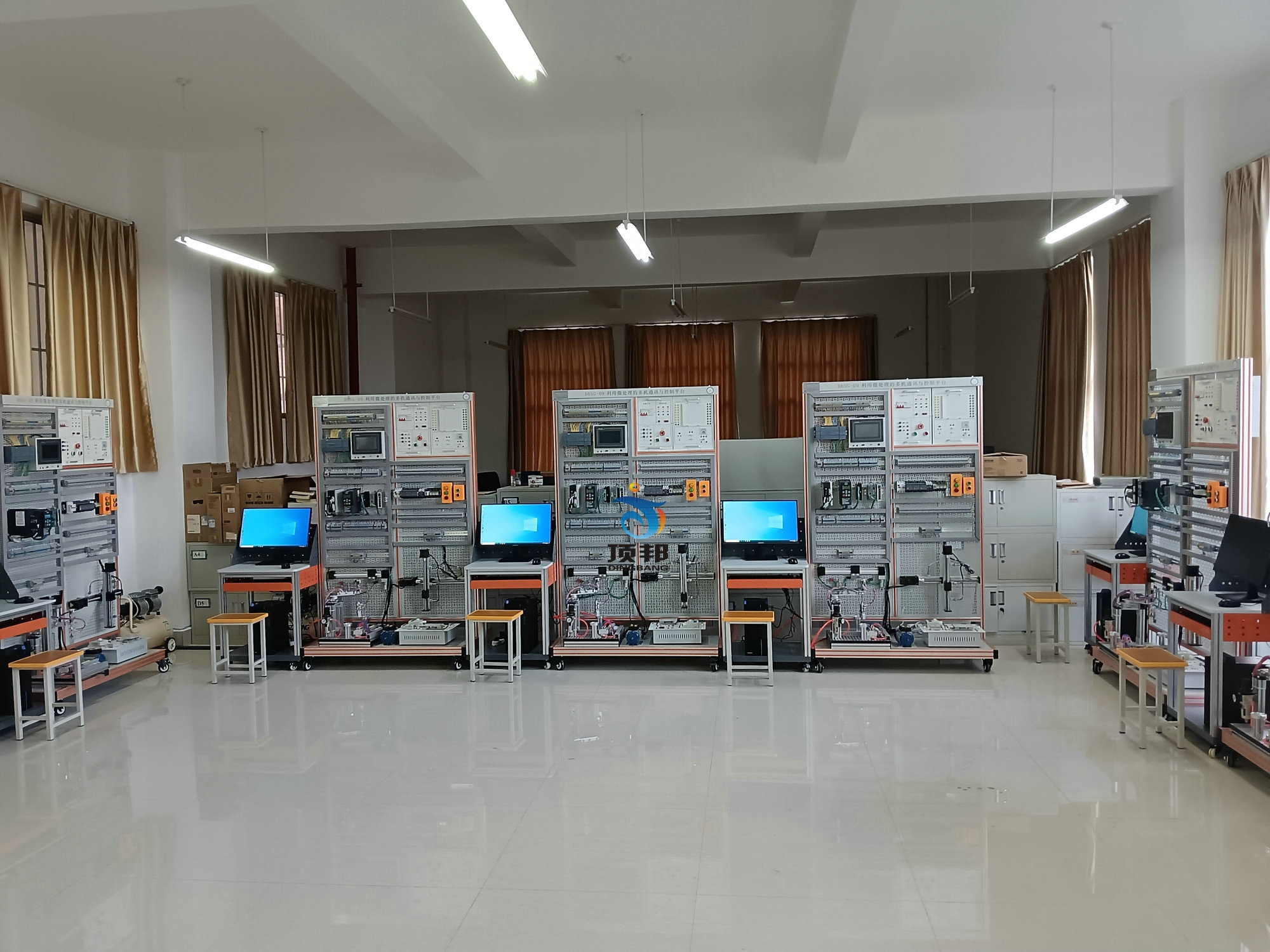 ���T��PLC��Ӗ�_