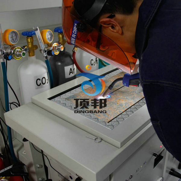熔化焊與熱切割作業(yè)實訓(xùn)設(shè)備 熔化焊與熱切割作業(yè)實訓(xùn)設(shè)備